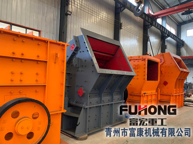 石子破碎機在破碎制砂過程中卡石怎么辦？